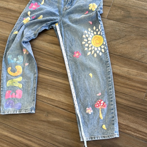 Wild Fable Jeans Peace Mushroom Painted Hippie Boho. Med Wash. Wmn’s 6 - Picture 11 of 11